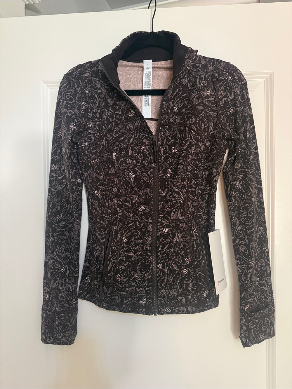 Women’s Lululemon Define Jacket Size 6